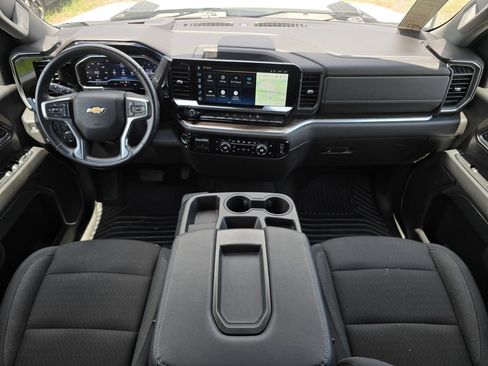Certified 2025 Chevrolet Silverado 2500 LT w/ Convenience Package AWD/4WD image 19