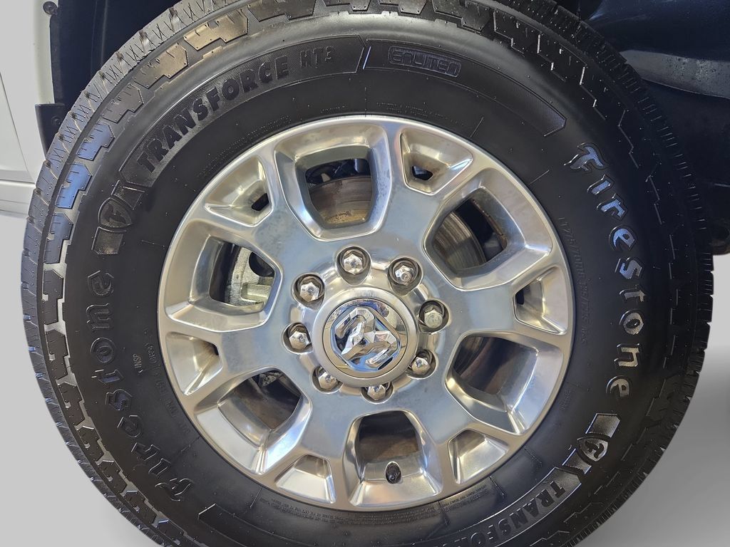 Used 2024 RAM 2500 Laramie AWD/4WD image 39