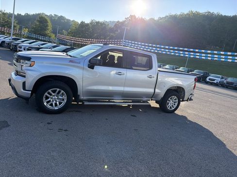 Used 2021 Chevrolet Silverado 1500 RST w/ Z71 Off-Road Package AWD/4WD image 10
