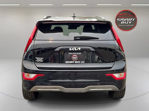 Used 2024 Kia Niro Wind w/ Wind Preserve Package FWD image 6