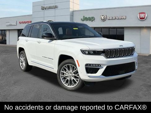 New 2024 Jeep Grand Cherokee Summit w/ Luxury Tech Group V AWD/4WD image 2