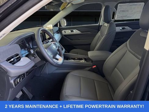 New 2026 Ford Explorer Active w/ Active Comfort Package AWD/4WD image 9
