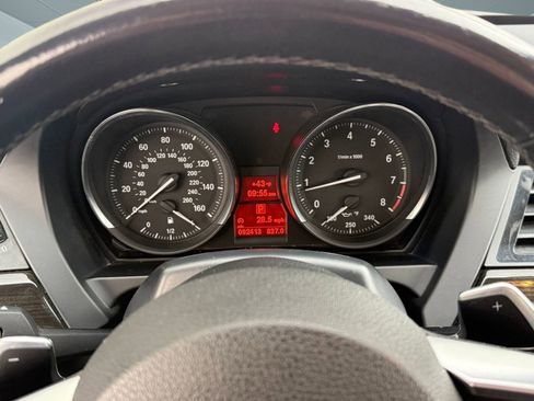 Used 2016 BMW Z4 sDrive28i w/ Sport Package image 17