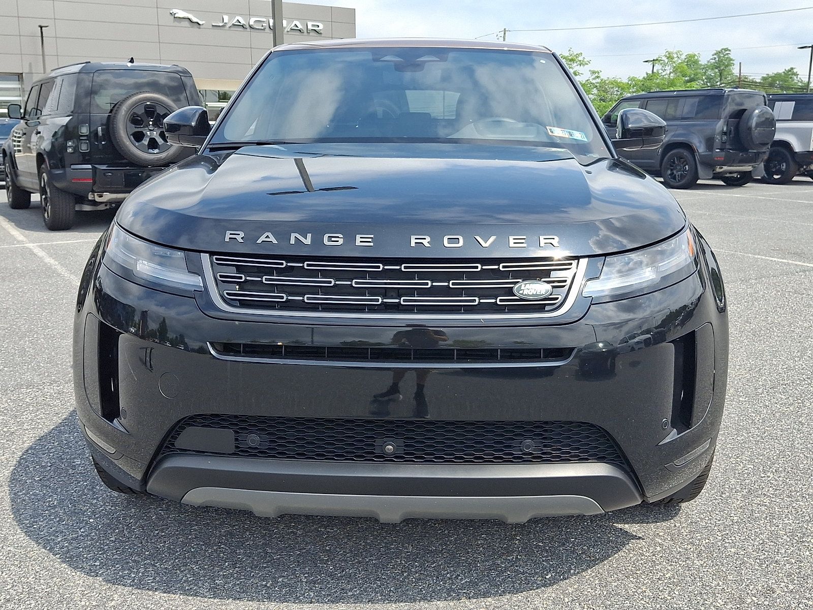 Used 2026 Land Rover Range Rover Evoque S AWD/4WD image 7