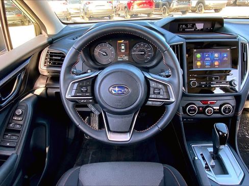 Used 2023 Subaru Crosstrek 2.0i Premium image 12