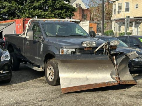Used 2019 Ford F350 XL w/ Power Equipment Group AWD/4WD image 32