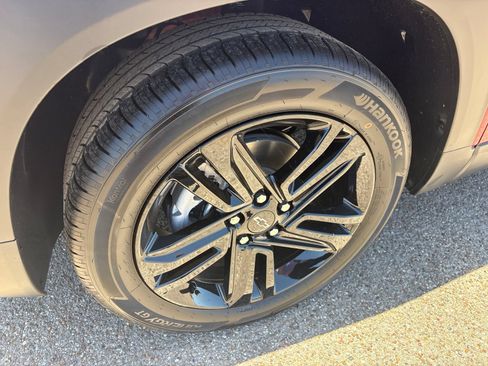 New 2026 Chevrolet TrailBlazer LT w/ Convenience Package FWD image 33