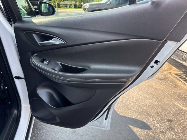 Used 2024 Buick Encore GX Avenir w/ Avenir Convenience Package AWD/4WD image 22