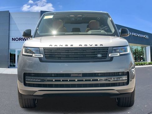 New 2026 Land Rover Range Rover Long Wheelbase SE AWD/4WD image 2