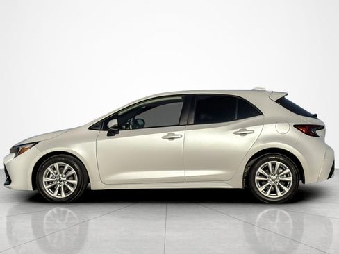 Certified 2023 Toyota Corolla SE image 2