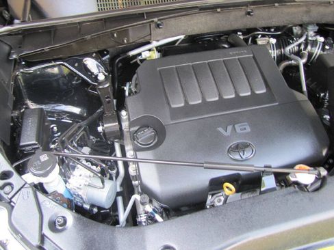 Used 2016 Toyota Highlander XLE FWD image 36