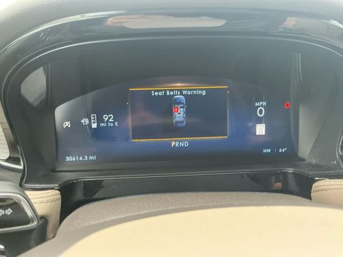 Used 2024 Lincoln Corsair AWD w/ Equipment Group 101A image 20