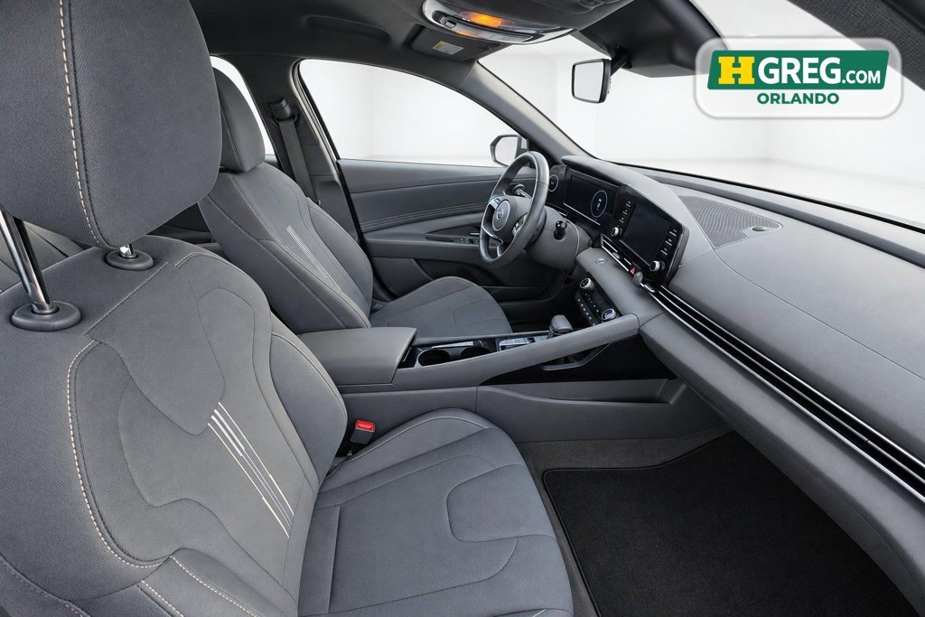 Used 2021 Hyundai Elantra SEL w/ Convenience Package FWD image 11