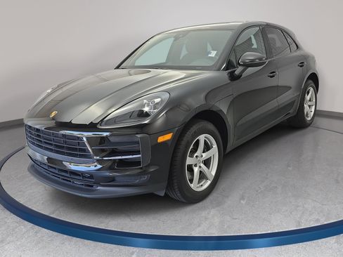 Used 2020 Porsche Macan AWD/4WD image 1