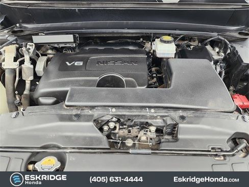 Used 2020 Nissan Pathfinder SV image 33