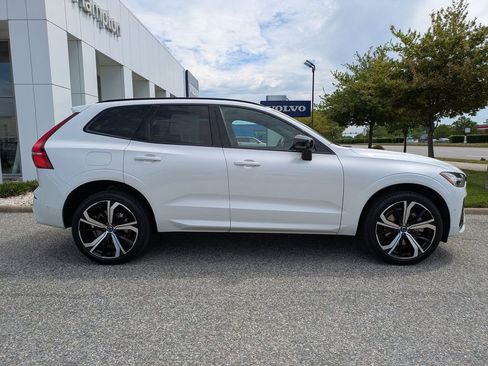 Certified 2023 Volvo XC60 B6 Ultimate w/ Protection Package Premier AWD/4WD image 3