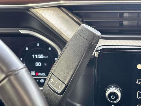 Used 2024 GMC Sierra 2500 Denali w/ Denali Reserve Package image 32