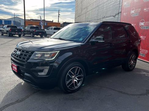 Used 2017 Ford Explorer Sport AWD/4WD image 3