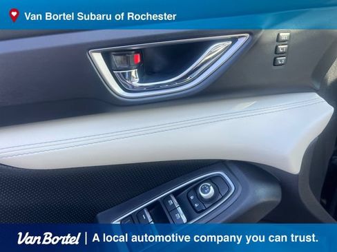 Used 2022 Subaru Ascent Limited AWD/4WD image 14
