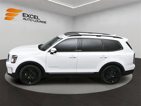 Used 2023 Kia Telluride EX X-Line image 40