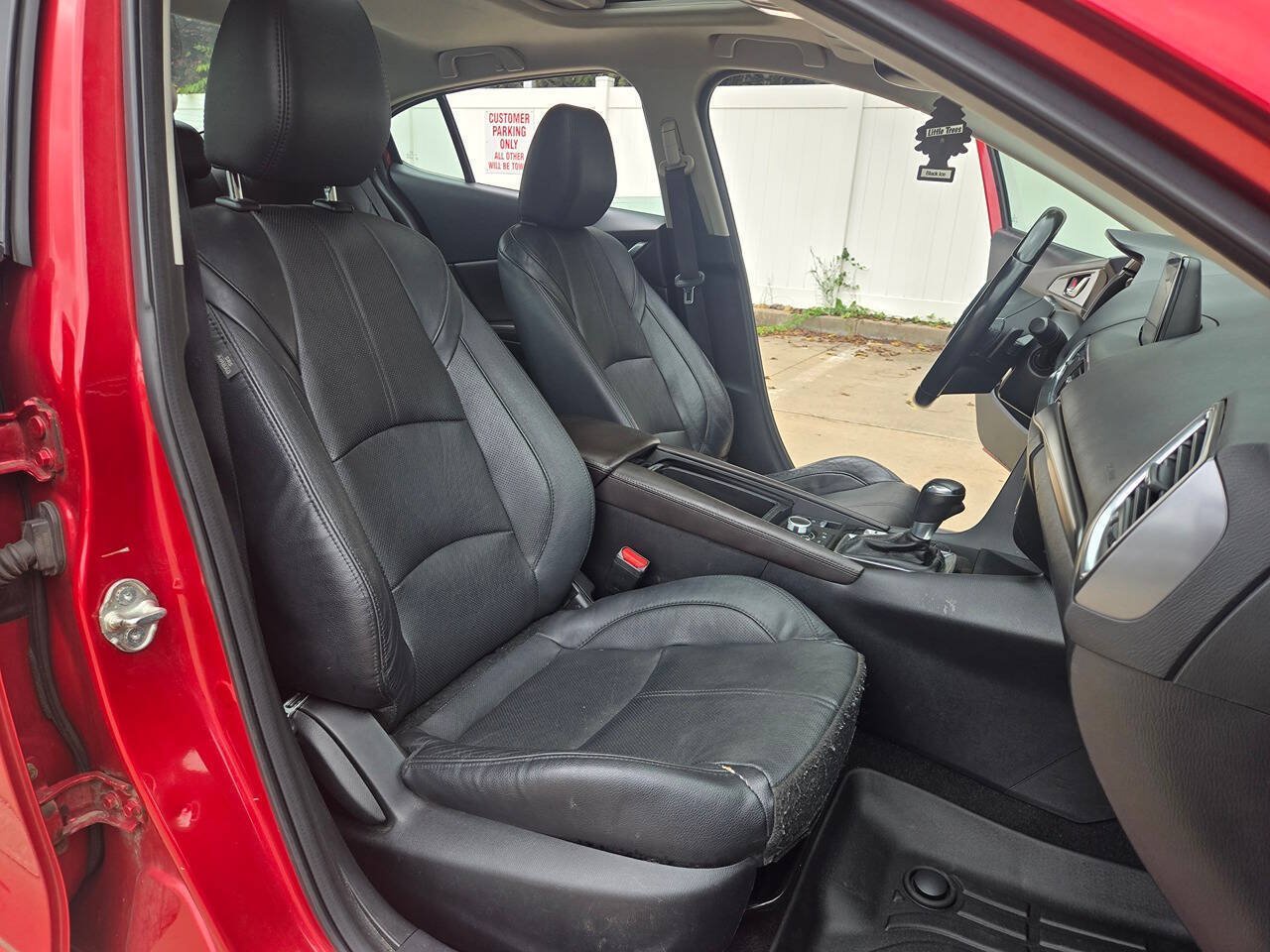 Used 2017 MAZDA MAZDA3 Grand Touring w/ Premium Equipment Package FWD image 11