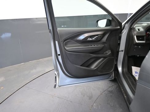 Used 2023 GMC Terrain SLE w/ Driver Convenience Package AWD/4WD image 26