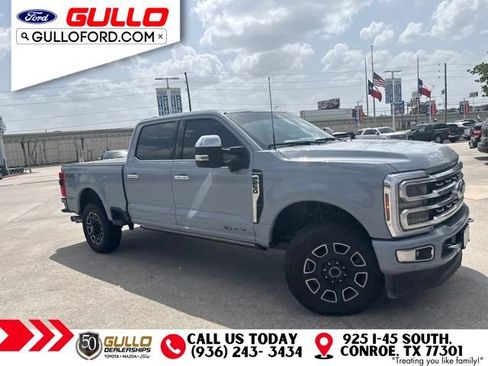 Used 2024 Ford F250 Platinum w/ FX4 Off-Road Package AWD/4WD image 3