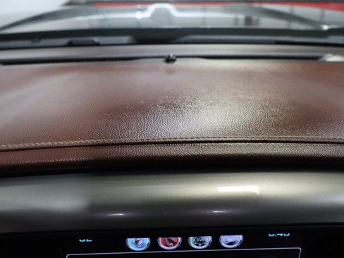 Used 2018 Chevrolet Silverado 1500 High Country AWD/4WD image 48