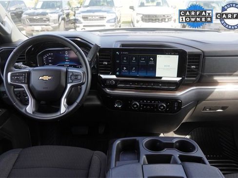 Used 2024 Chevrolet Silverado 1500 LT image 14