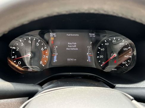 Certified 2024 Jeep Compass Latitude AWD/4WD image 24