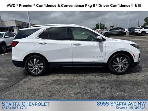 Used 2024 Chevrolet Equinox Premier AWD/4WD image 2
