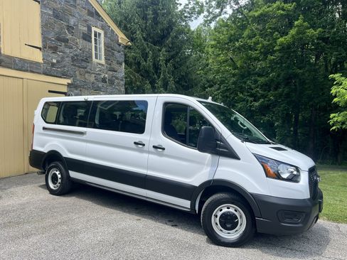 Used 2024 Ford Transit 350 XL RWD image 92