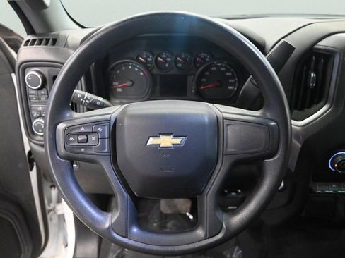Used 2022 Chevrolet Silverado 1500 Custom image 19