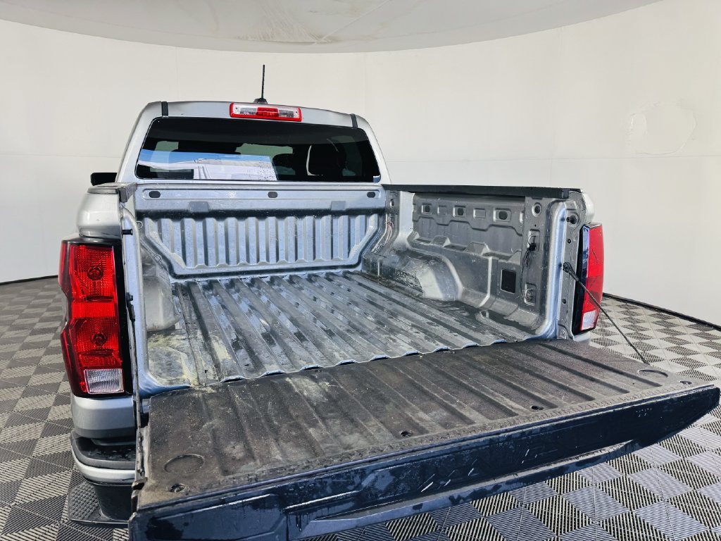 Used 2024 Chevrolet Colorado LT RWD image 26