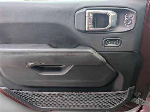 Certified 2021 Jeep Wrangler Unlimited Rubicon image 23