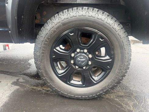 Used 2016 RAM 3500 Big Horn w/ Black Appearance Group AWD/4WD image 31
