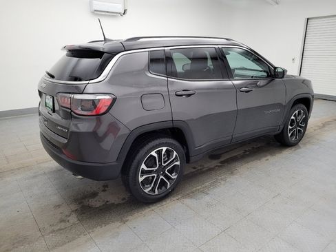 Used 2022 Jeep Compass Limited image 10