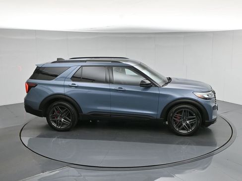 Used 2025 Ford Explorer ST w/ Sun And Sound Package AWD/4WD image 57