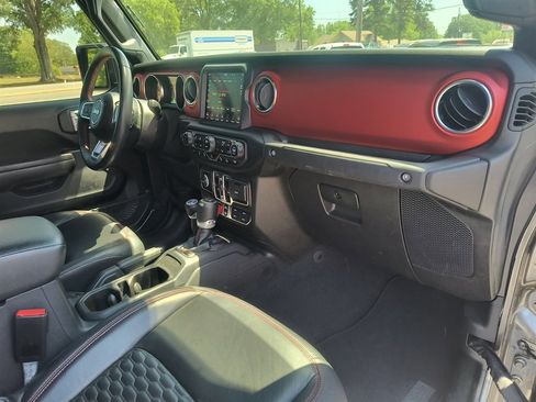 Used 2021 Jeep Gladiator Rubicon AWD/4WD image 28