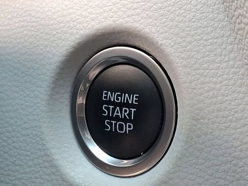 Used 2024 Toyota Corolla SE FWD image 23