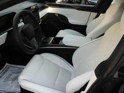 Used 2022 Tesla Model S Plaid AWD/4WD image 14