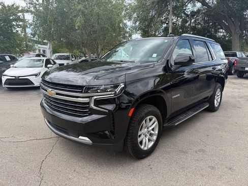 Used 2024 Chevrolet Tahoe LT RWD image 3