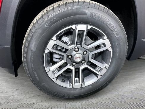 New 2026 GMC Terrain Elevation w/ LPO, Floor Liner Package FWD image 13