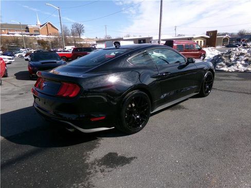 Used 2021 Ford Mustang Coupe image 28