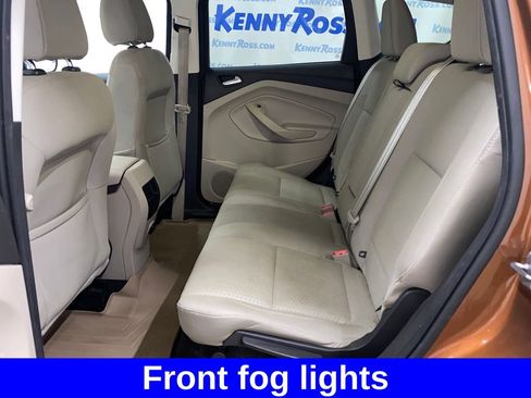 Used 2017 Ford Escape SE AWD/4WD image 10