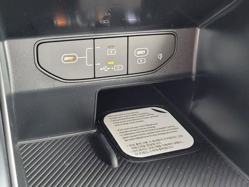 New 2026 Kia Sorento S w/ S Panoramic Sunroof Package image 22