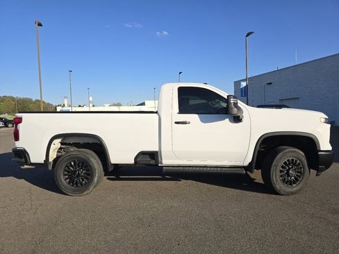 Used 2024 Chevrolet Silverado 3500 W/T AWD/4WD image 19