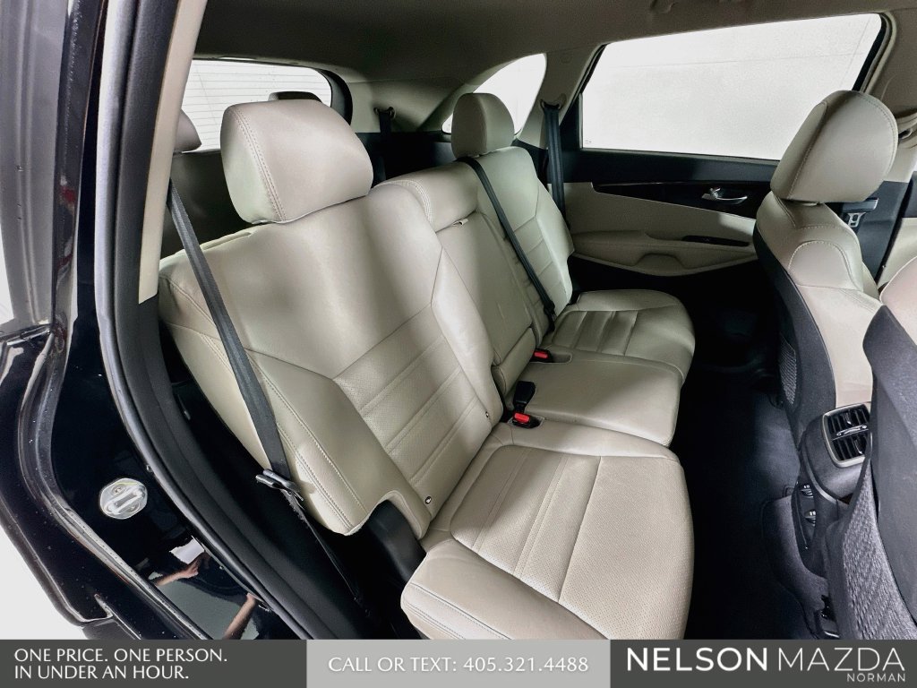 Used 2019 Kia Sorento EX FWD image 28
