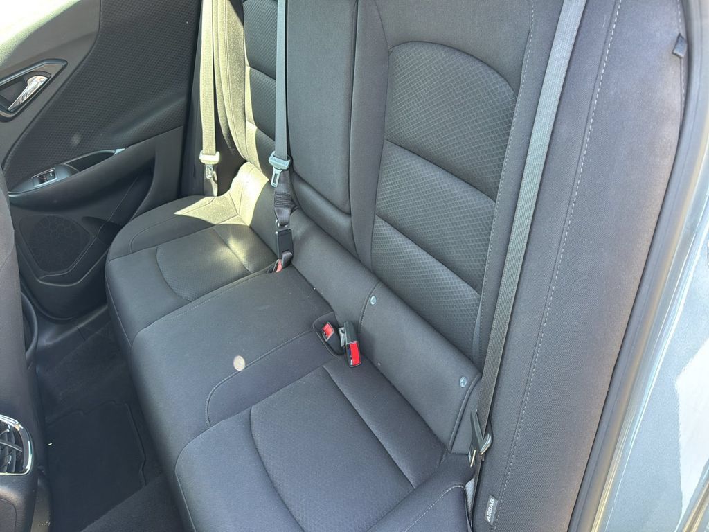 Used 2024 Chevrolet Malibu LT FWD image 18