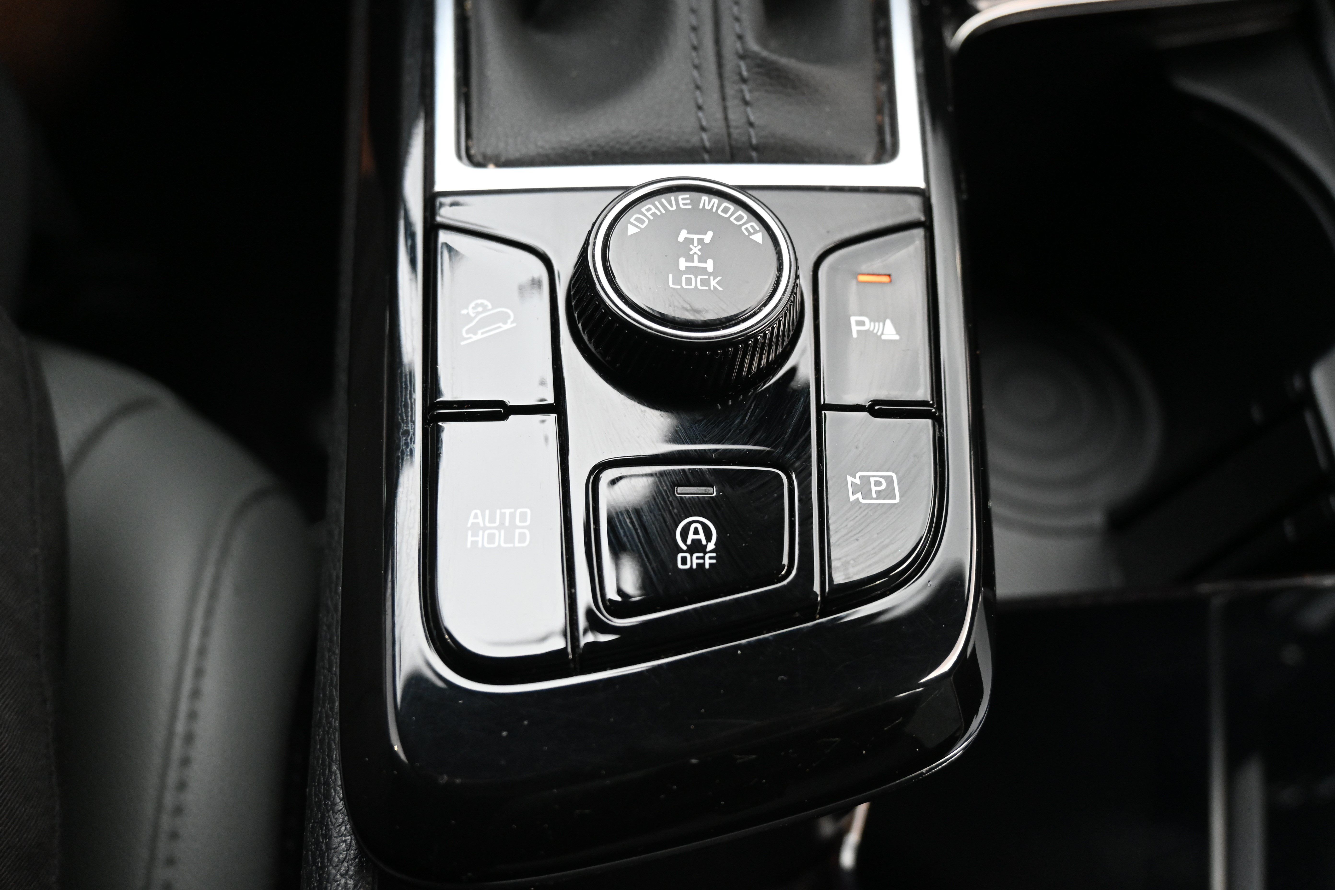 Used 2023 Kia Sportage X-Line w/ X-Line Premium Package AWD/4WD image 26
